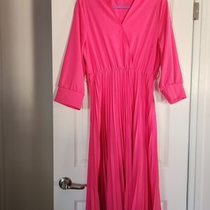 Elegant Pink Women's Dress